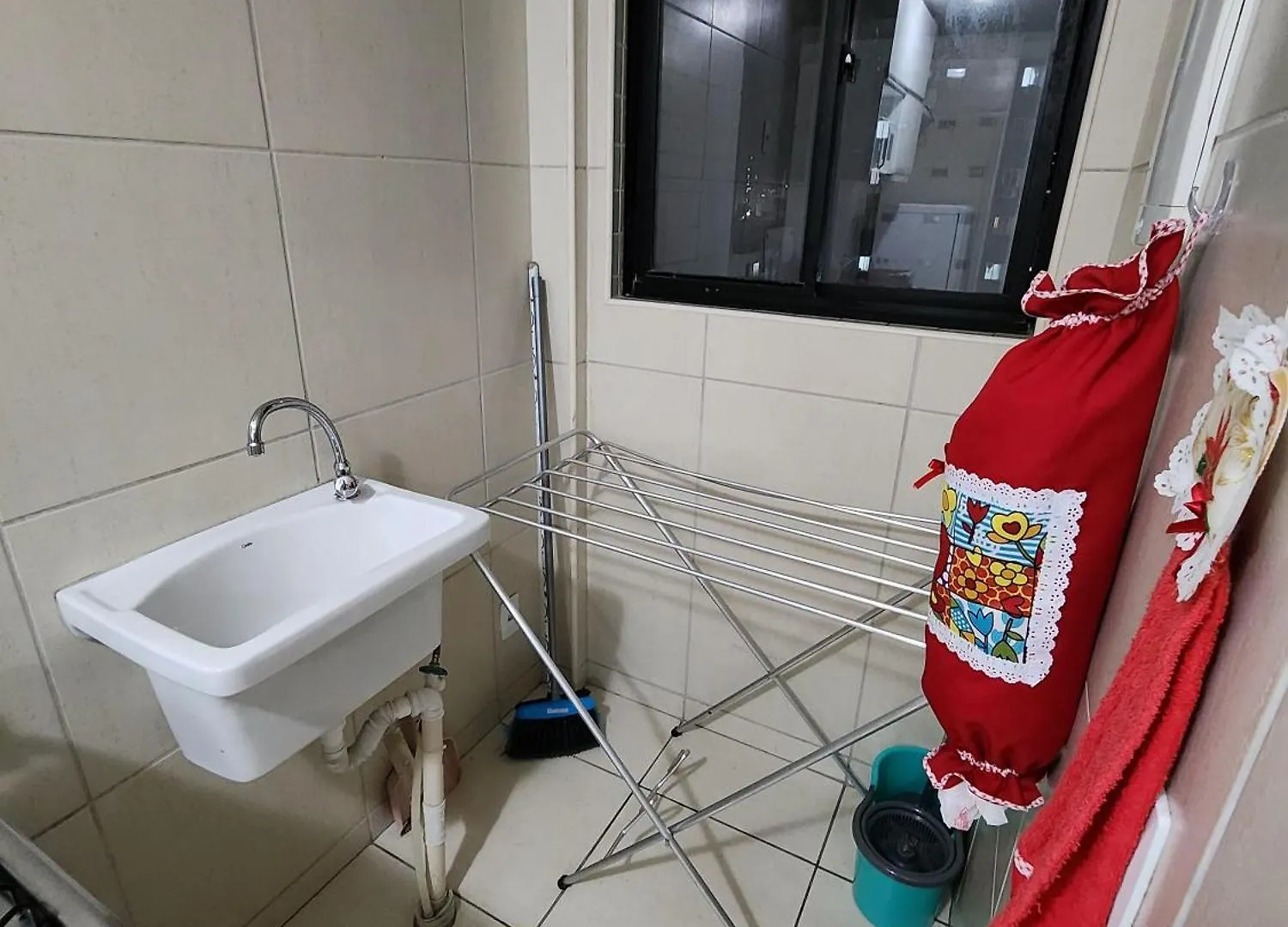 Apartamento mobiliado e confortável em candeias Recife